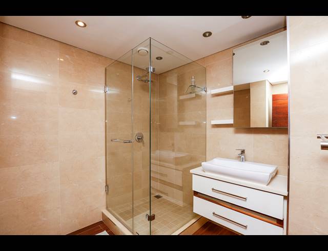 3 BEDROOM APARTMENT FOR SALE IN UMHLANGA CENTRAL